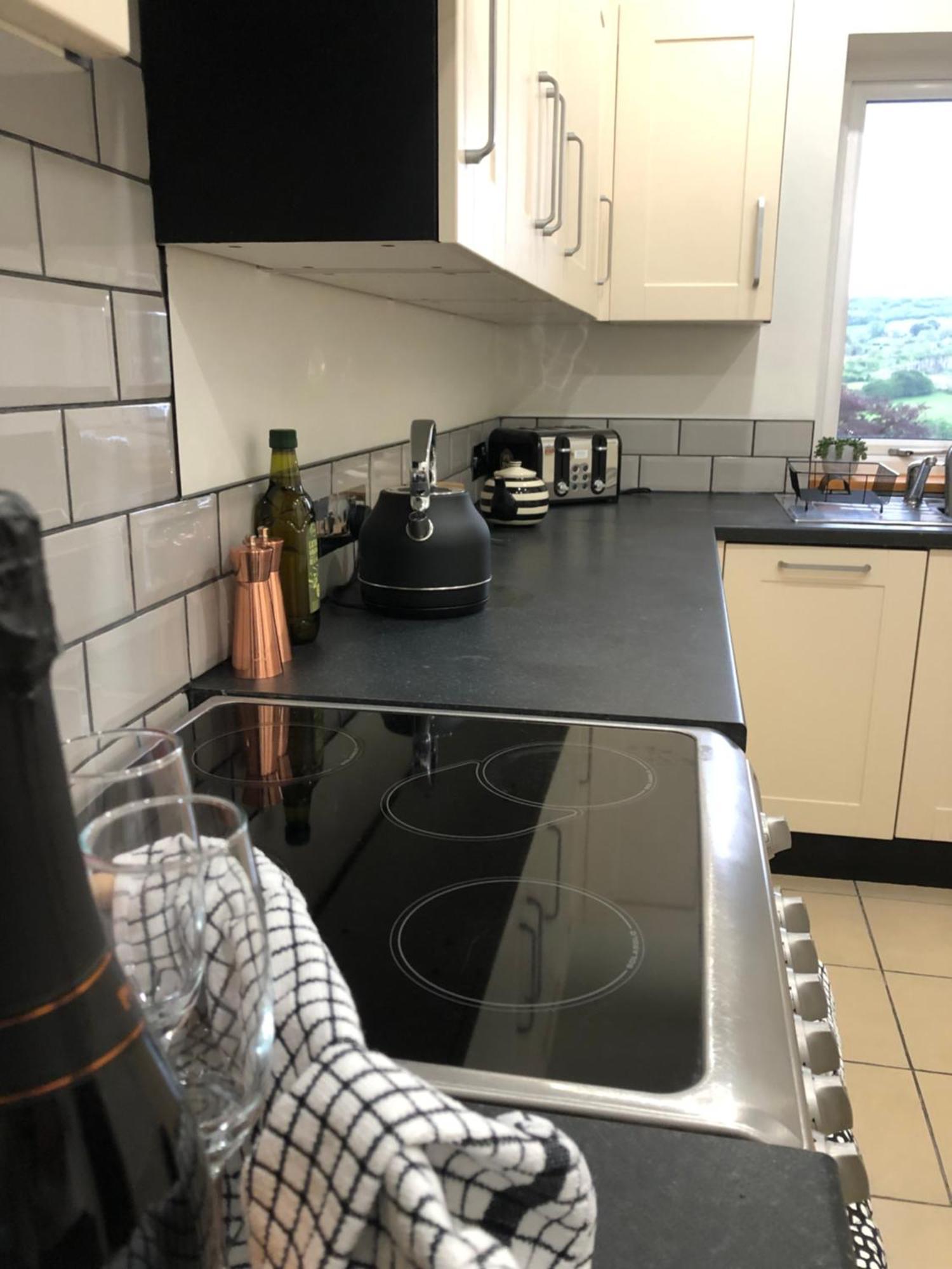 Holiday home Hilltop House Is A Welcoming 2 Bedroom *
